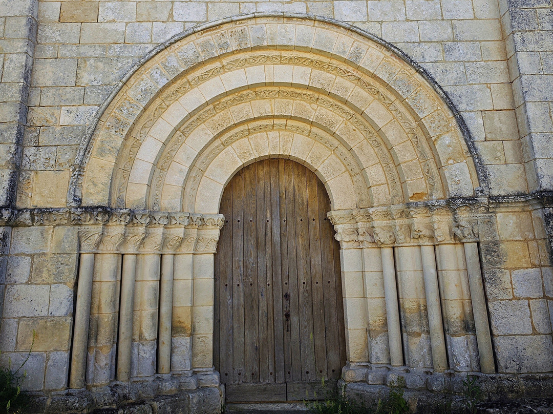 Eglise Saint-pierre De Machennes-Mazerolles必去景点
