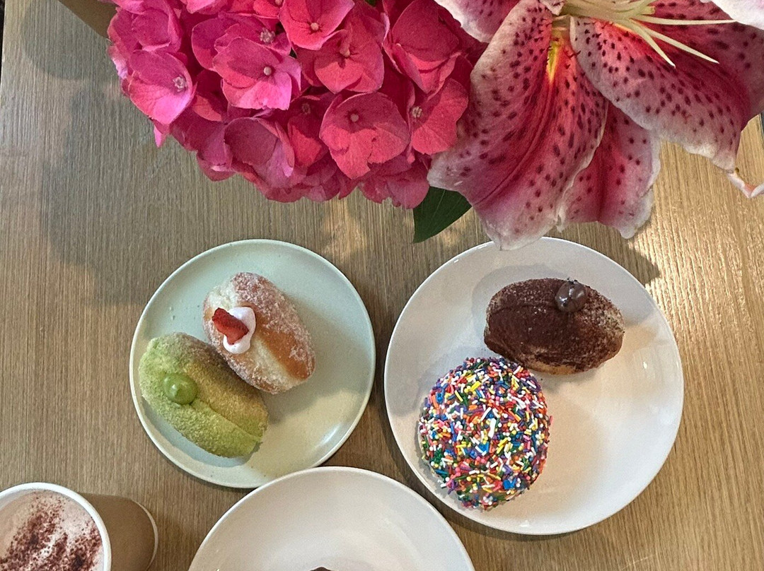 Goldie's Donuts & Bakery