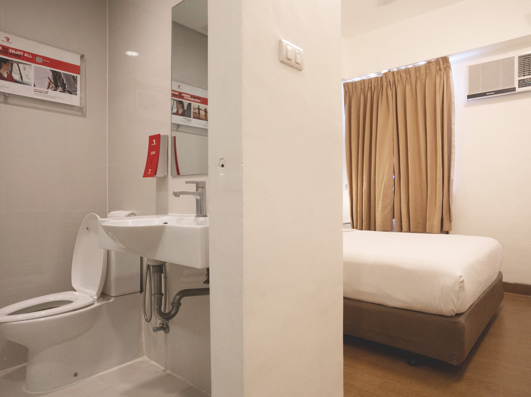 Red Planet Clark Angeles City主图