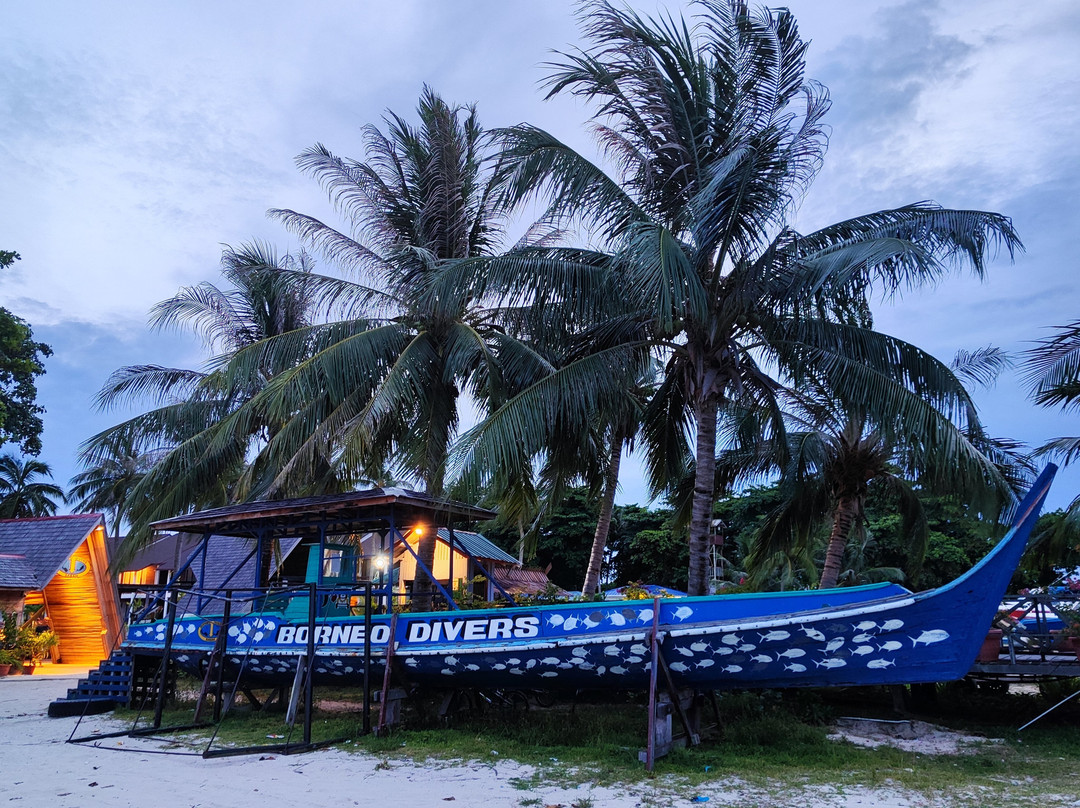 仙本那马布岛潜水度假村主图