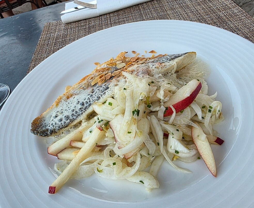 Chateau Saint Roux-Le Cannet-des-Maures必去景点