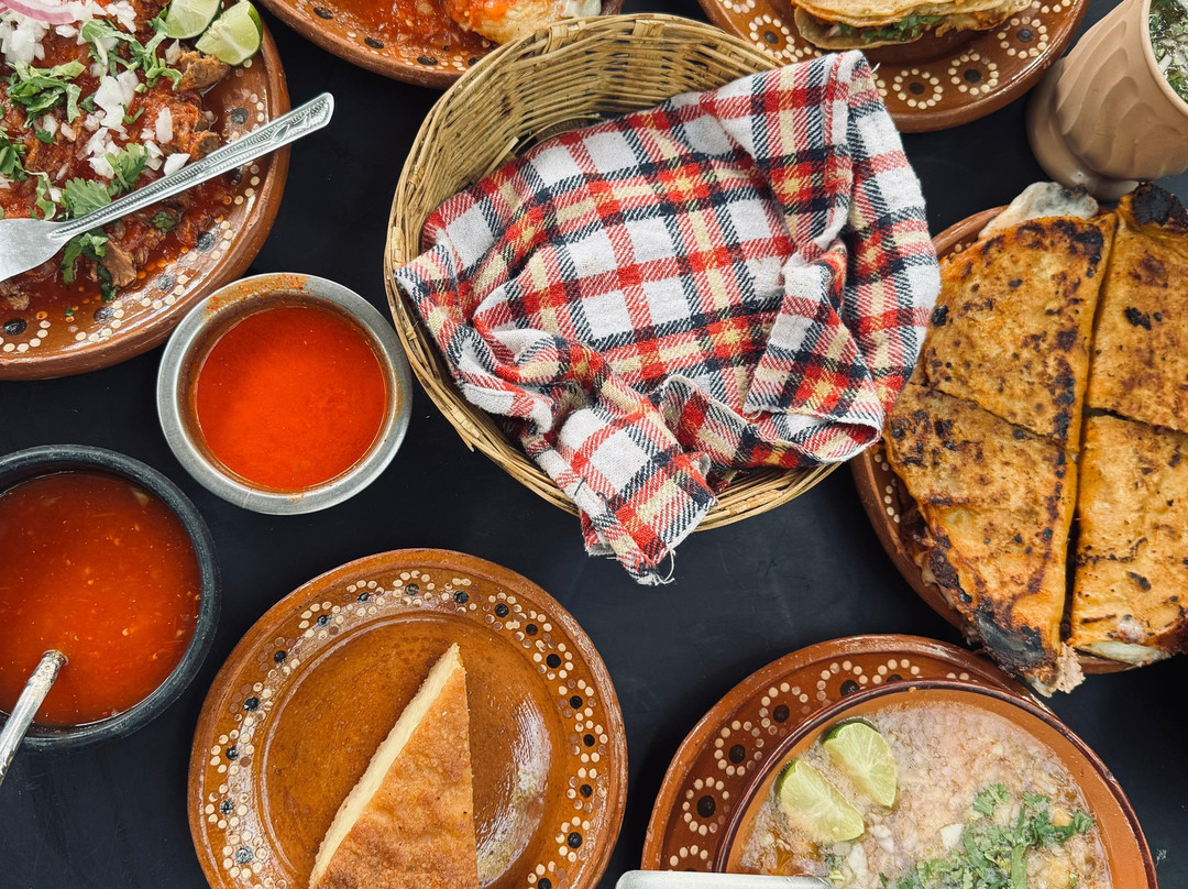 Los Dorados Birriería