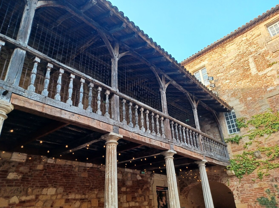 Quai Cyrano-贝吉拉克必去景点