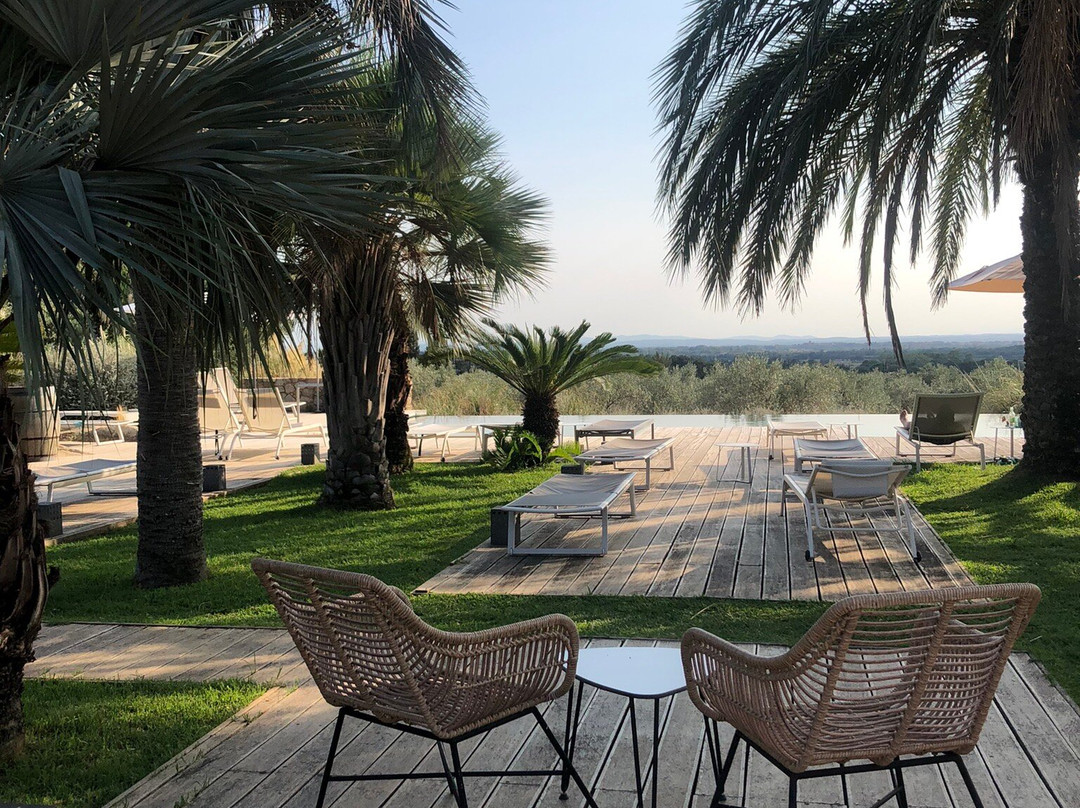 Hotel Mas Lazuli主图