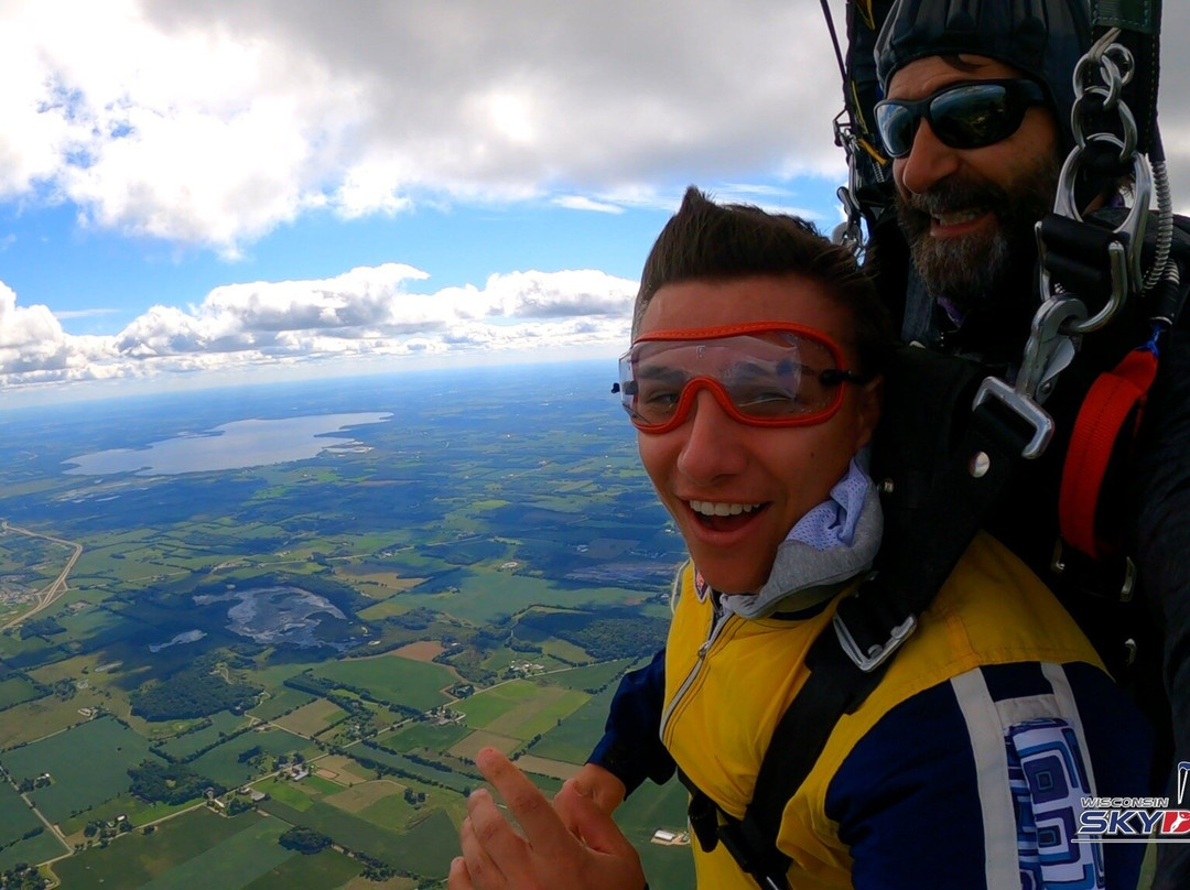 Wisconsin Skydiving Center-Jefferson必去景点