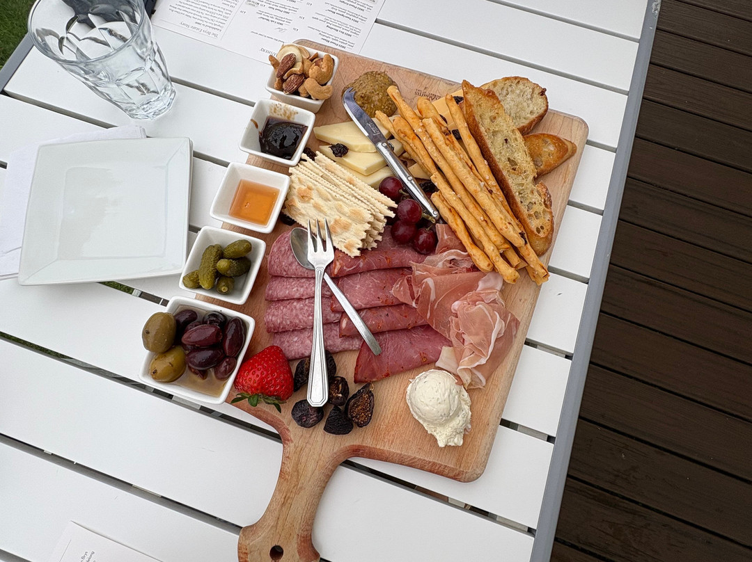 Brys Estate Vineyard & Winery-特拉弗斯城必去景点