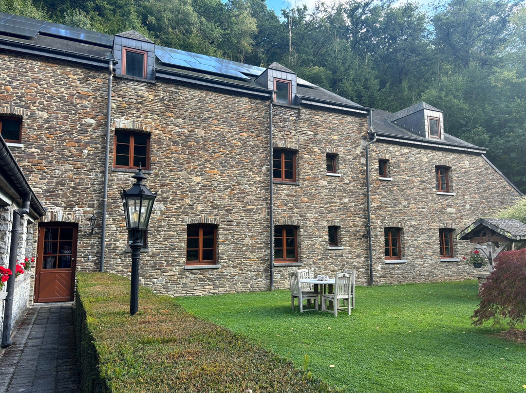 勒莫林西蒙内斯酒店主图