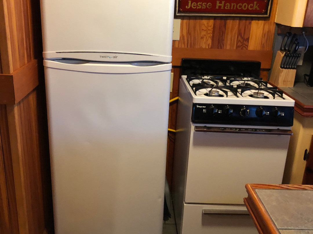 Whistling Winds Motel主图