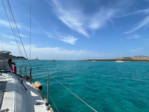 Amaremare Boat-斯廷蒂诺必去景点