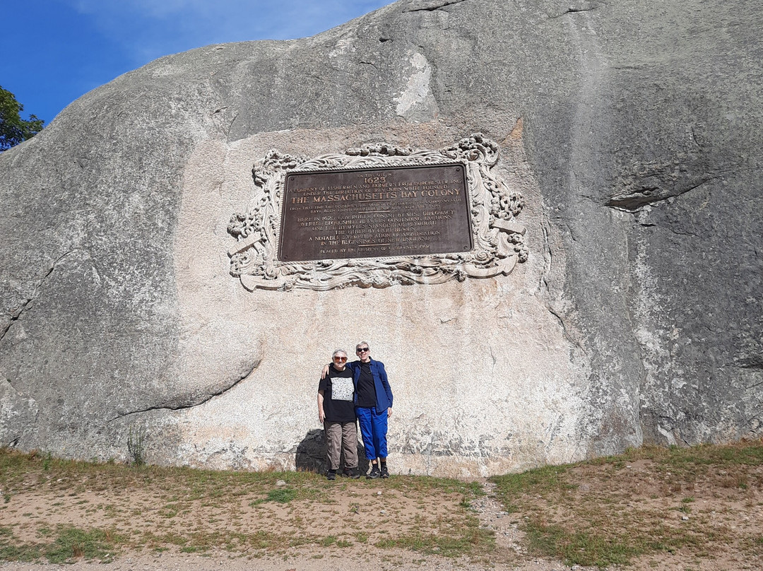 Half Moon Beach-格洛斯特必去景点