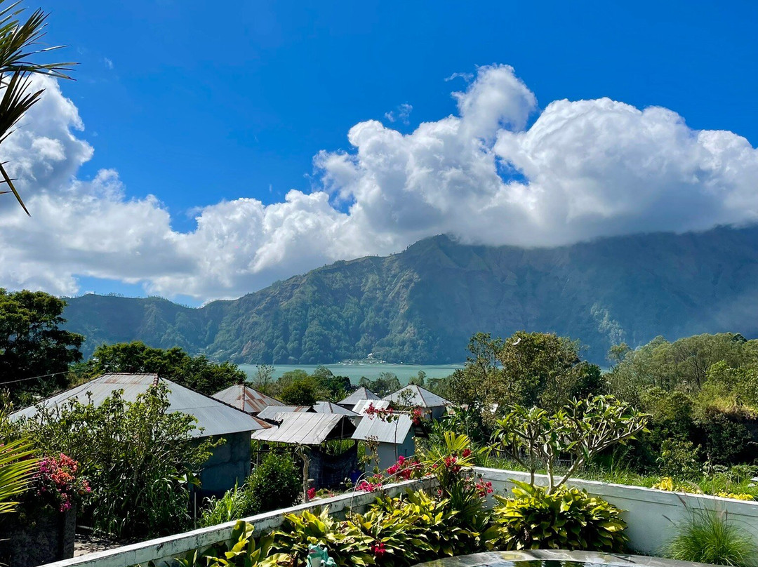 Batur Pyramid Guesthouse主图