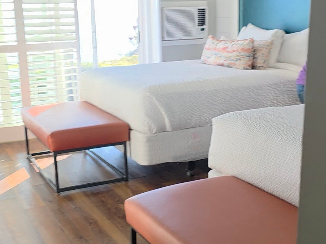 贝斯特韦斯特酒店滨崖旅舍主图