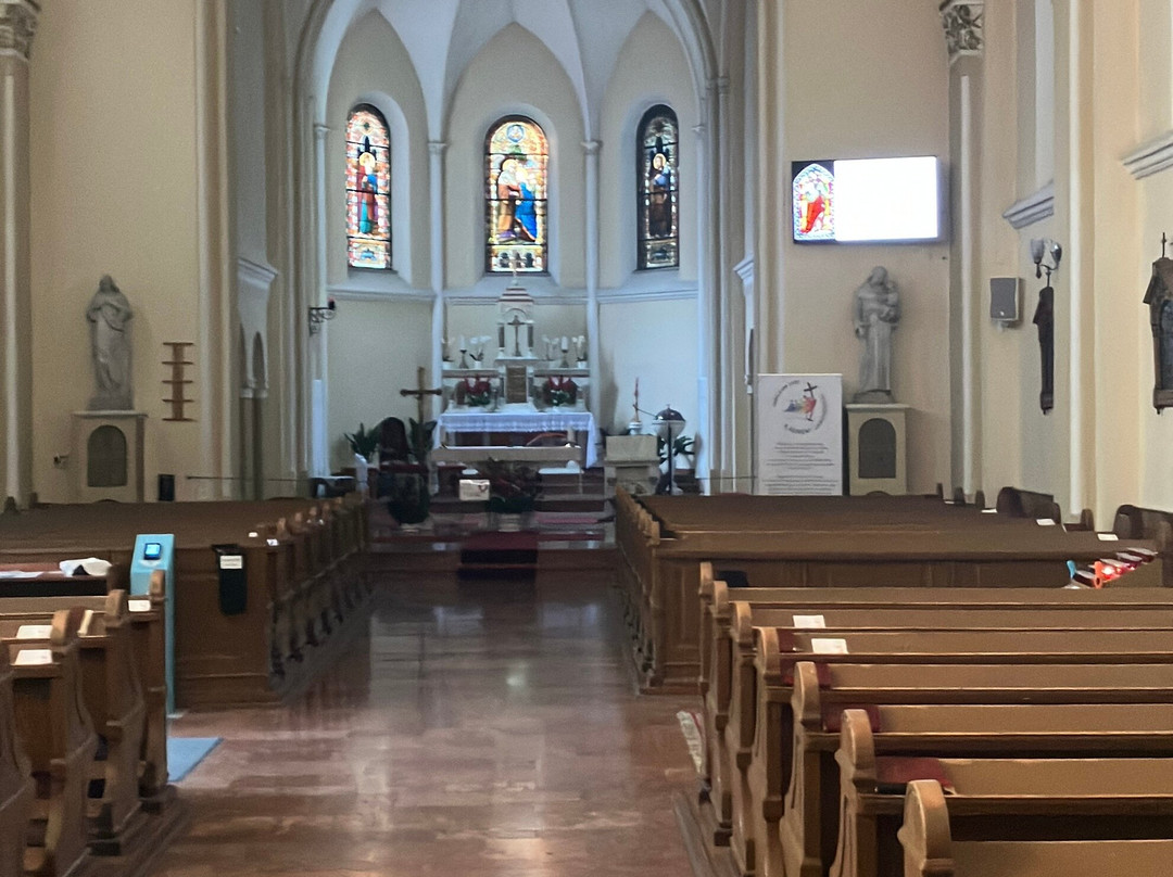 Siófoki Sarlós Boldogasszony - Templom-希欧福克必去景点