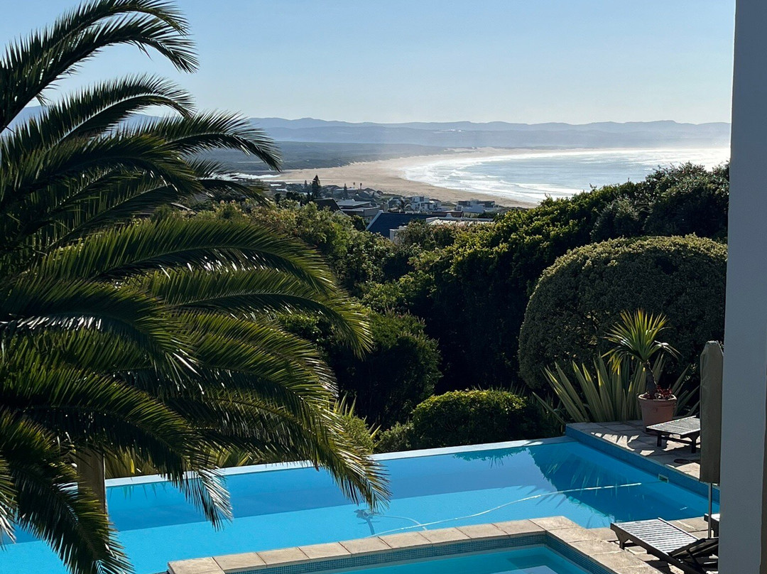 海湾豪华旅馆主图