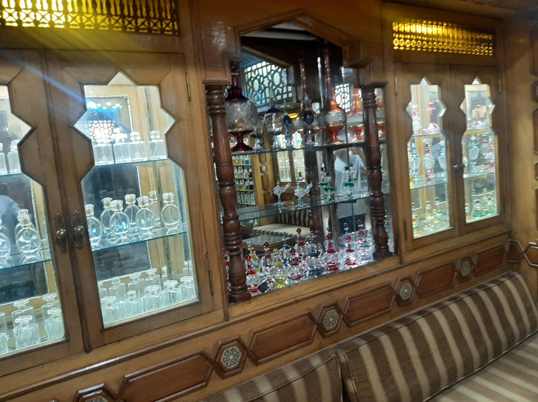 Cleopatra Palace Perfume Giza-吉萨必去景点