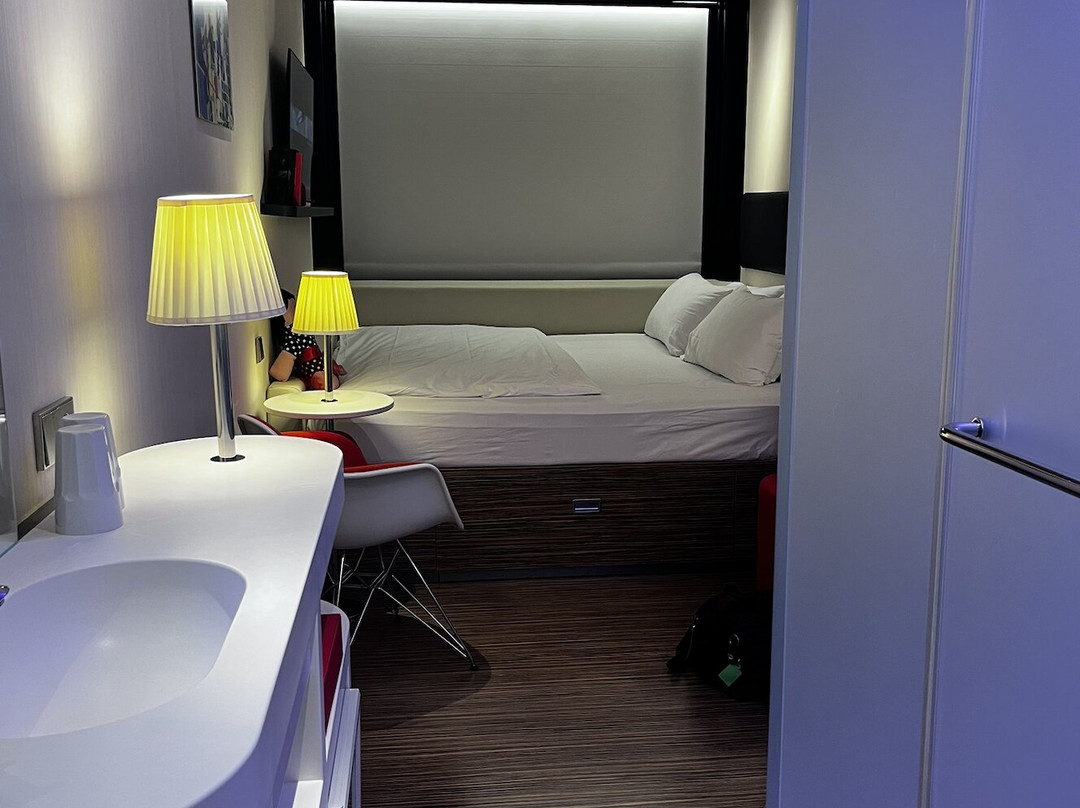 巴黎戴高樂機場世民飯店主图