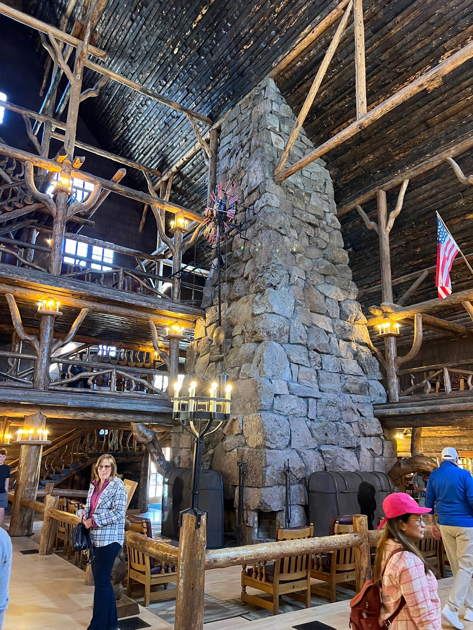 老忠实客栈-官方