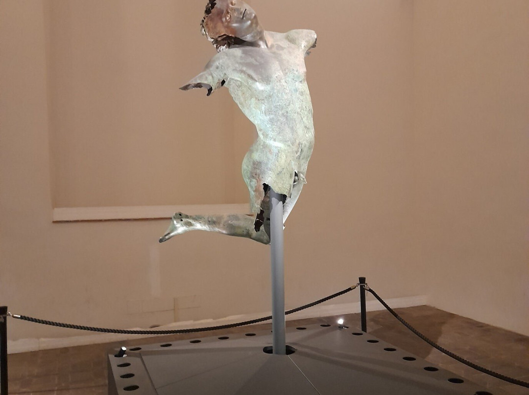 Museo del Satiro Danzante-马扎拉－德尔瓦洛必去景点