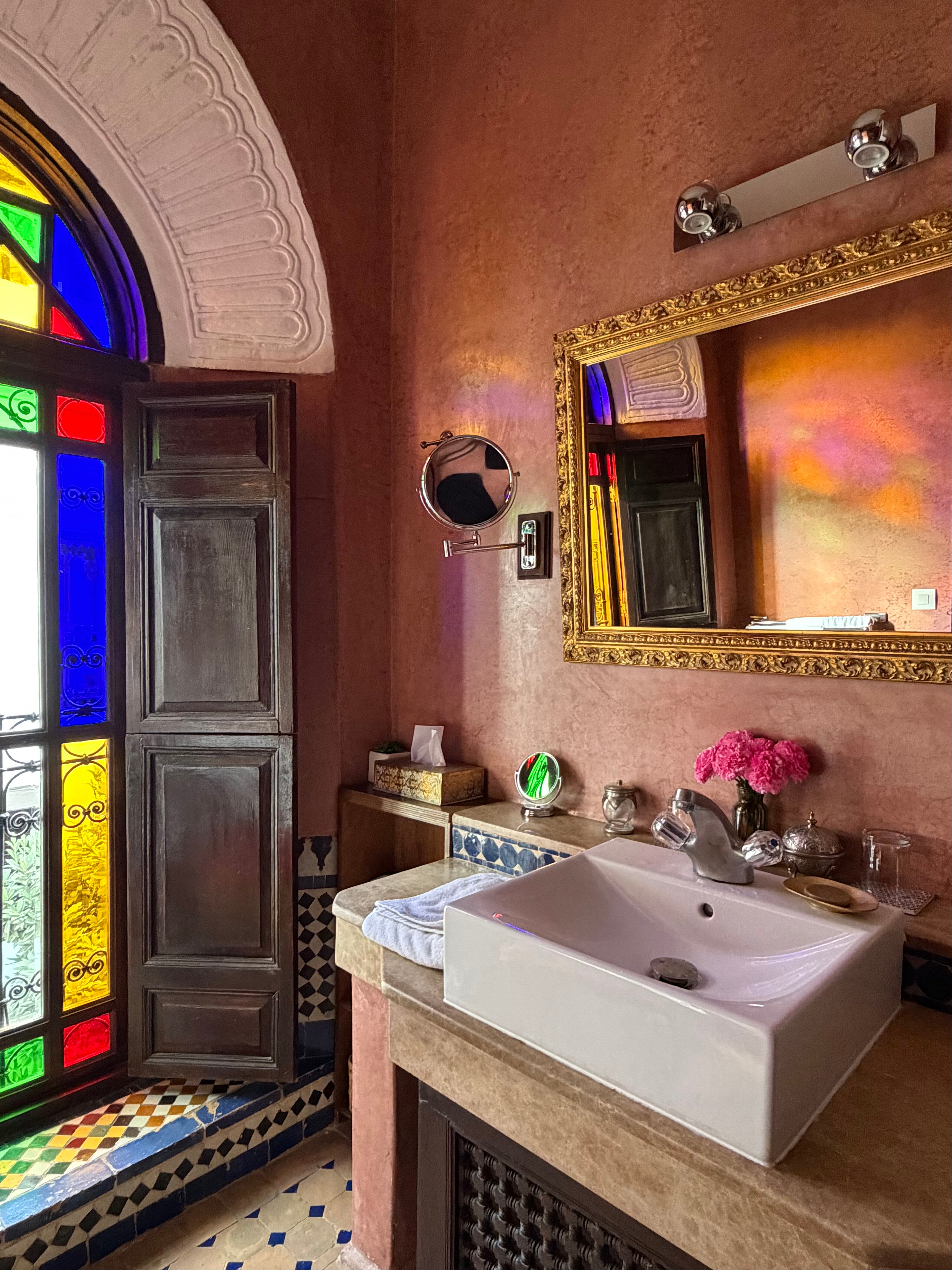 勒卡里菲酒店-官方