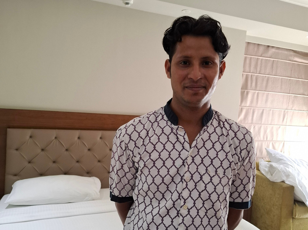 格拉齐亚-财富酒店主图