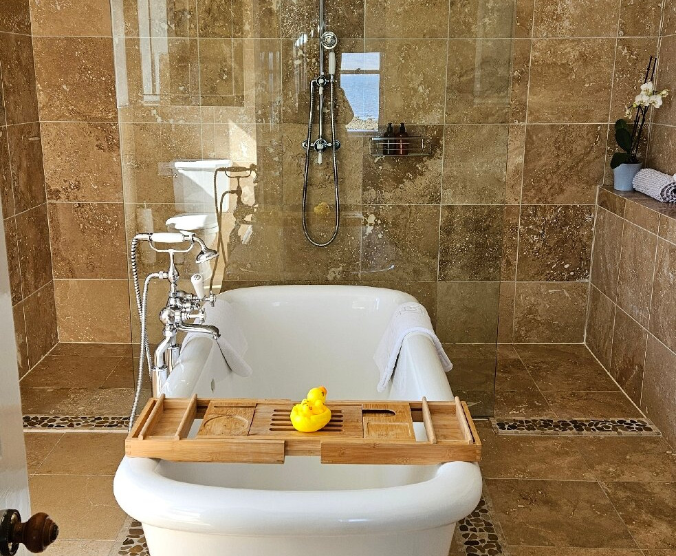 Loch Gorm House主图