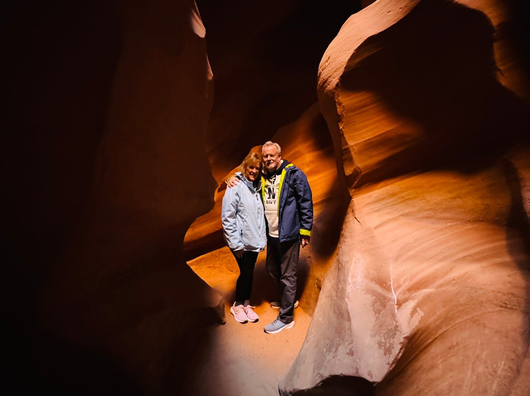 Antelope Canyon X by Taadidiin Tours-佩吉必去景点