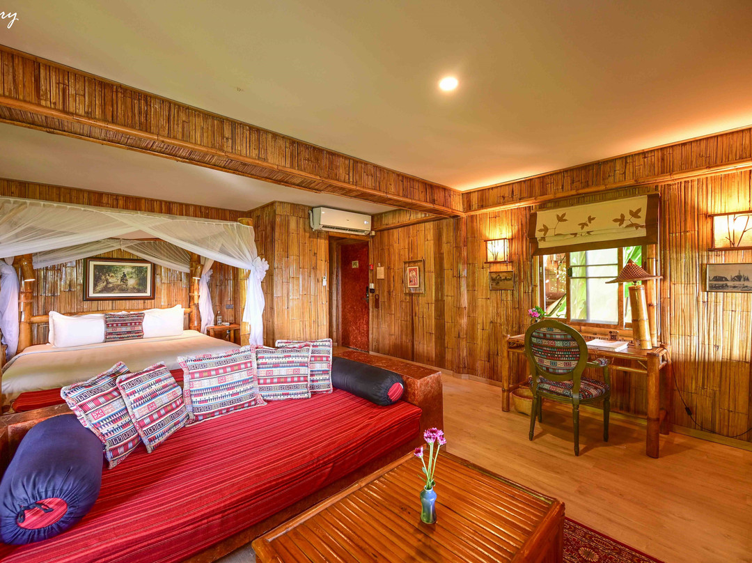 菩采赛山景度假村主图