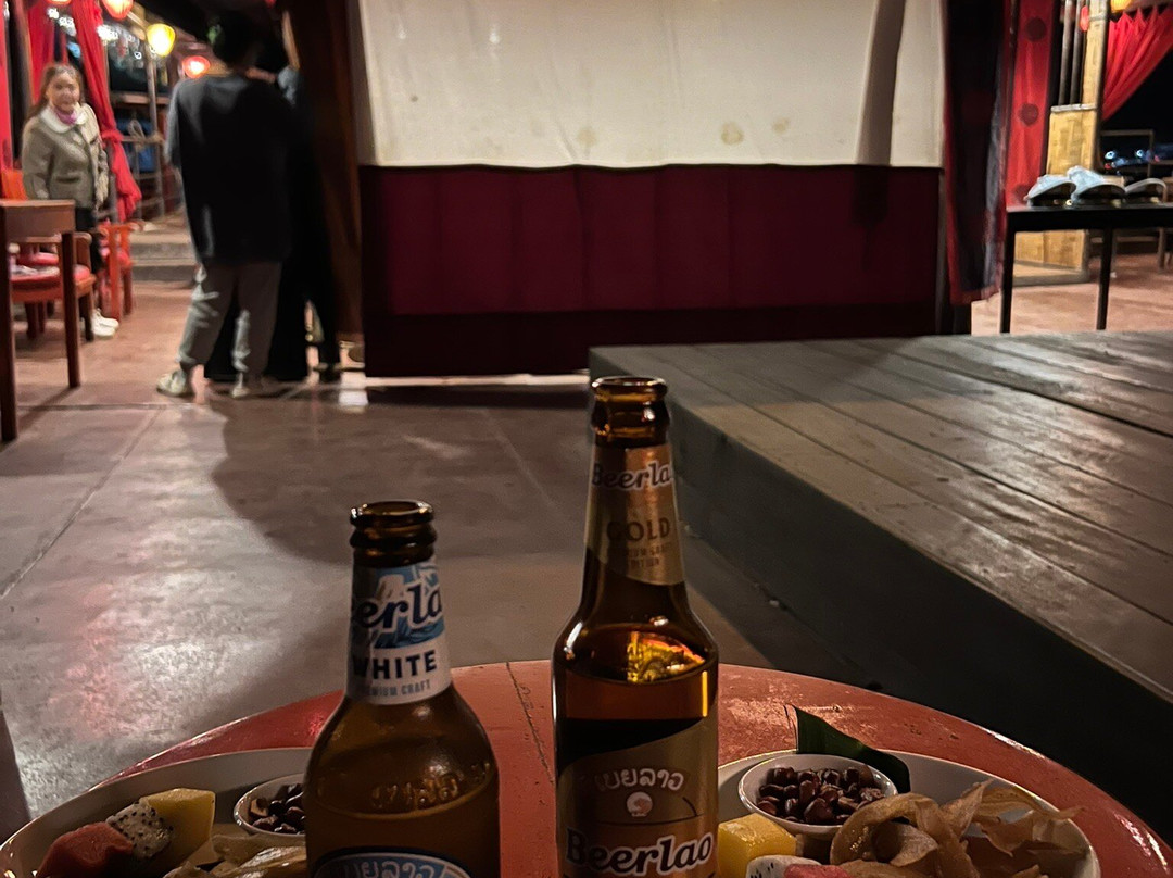 Sa Sa Shadow Theater-琅勃拉邦必去景点