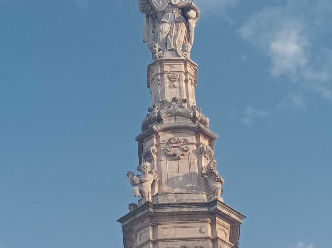 Colonna di Sant'Oronzo-奥斯图尼必去景点