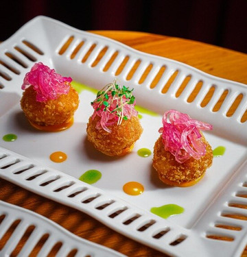 María Rosa Restaurant