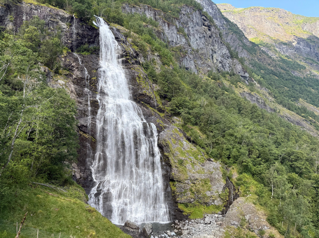 Brekkefossen-弗洛姆必去景点