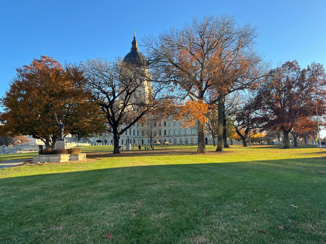 Kansas State Capitol Building-托皮卡必去景点
