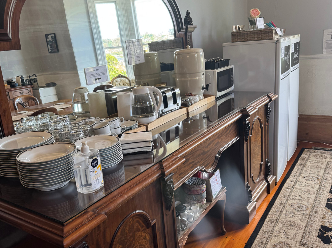 The Dragonfly Inn主图