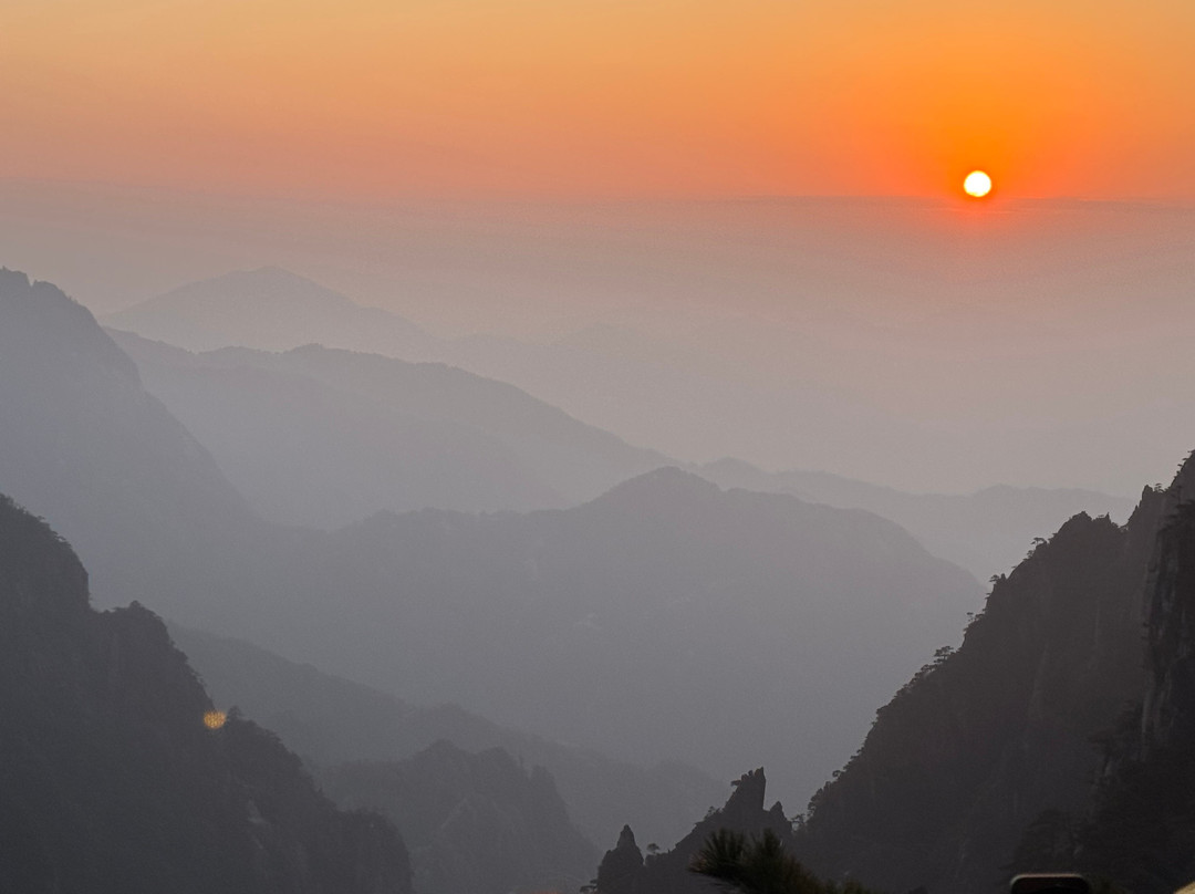 China Highlights-黄山市必去景点