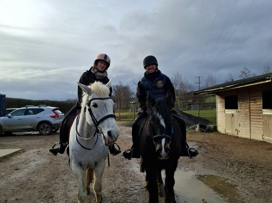 Bourton Vale Equestrian Centre-水上伯顿必去景点