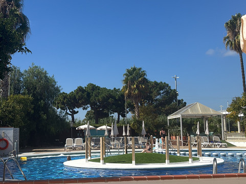 BAMBLUE精品公寓主图