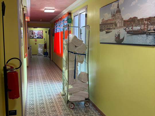 杜卡勒酒店主图