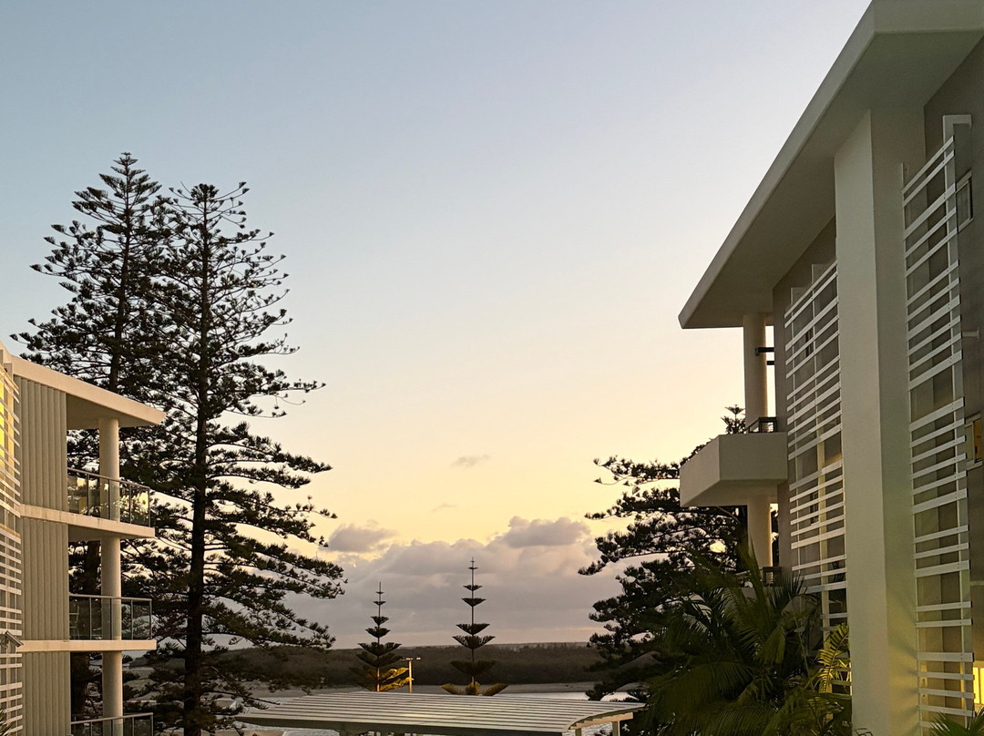 伦巴海滩度假村主图