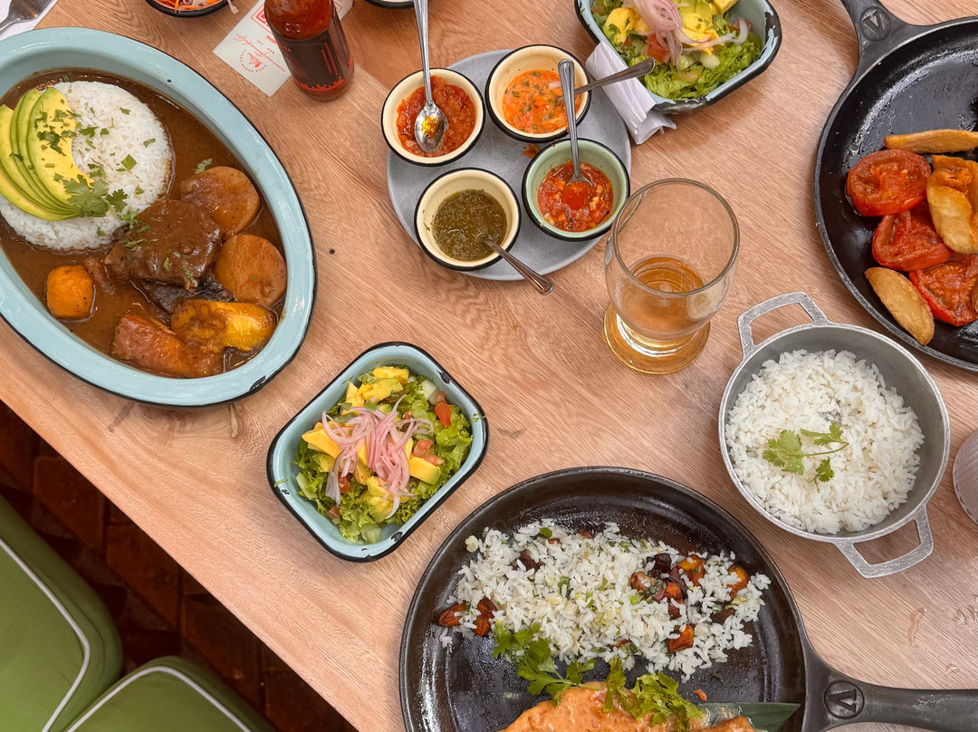 Mamasita Medallo sede Aeropuerto JMC