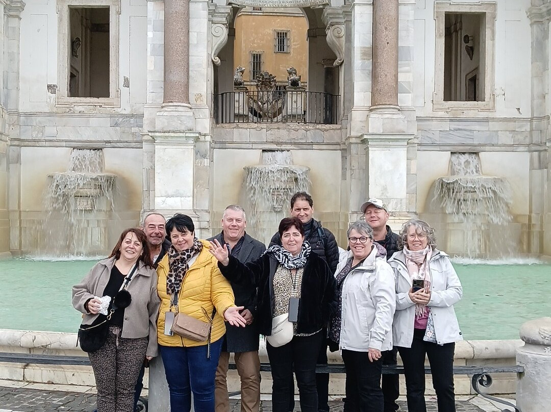 Carole Faudé - Chauffeur Français-奇维塔韦基亚必去景点