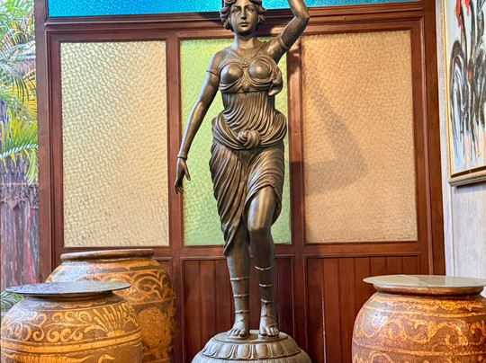 Melva Balemong主图