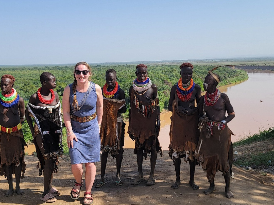 Rotate Ethiopia Tours And Addis Ababa city Tours Guide-亚的斯亚贝巴必去景点