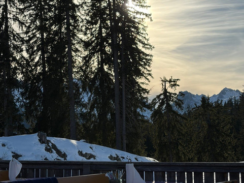 科尔斯巴美酒店主图