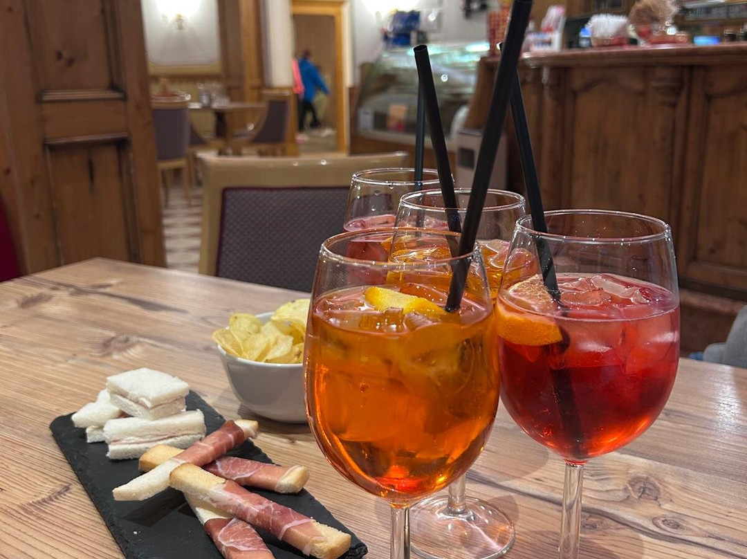 维多利亚体育酒店主图