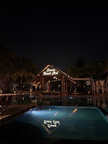 Sunny Paradise Resort-官方