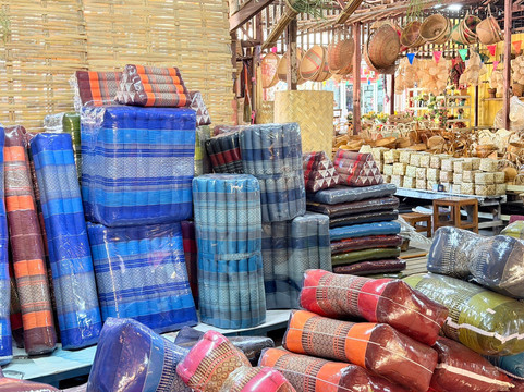 Gong Khong Market-挽巴茵必去景点