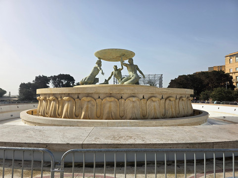 Triton Fountain-瓦莱塔必去景点