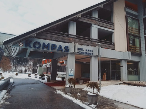 考帕斯酒店主图