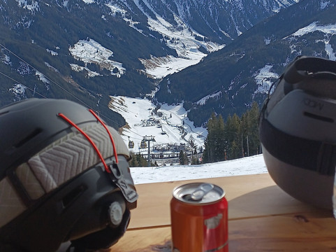 Michis Schischule-加洛斯必去景点