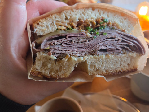 Mary's Sandwich Shop